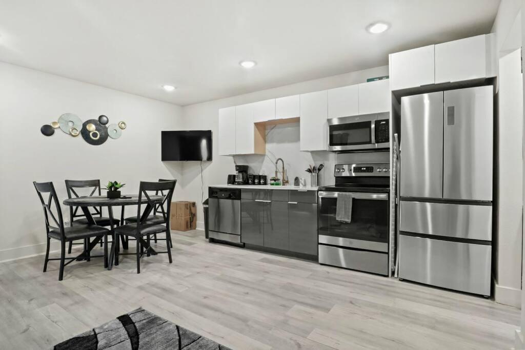 Apartment Near Deep Ellum Dallas Exterior photo