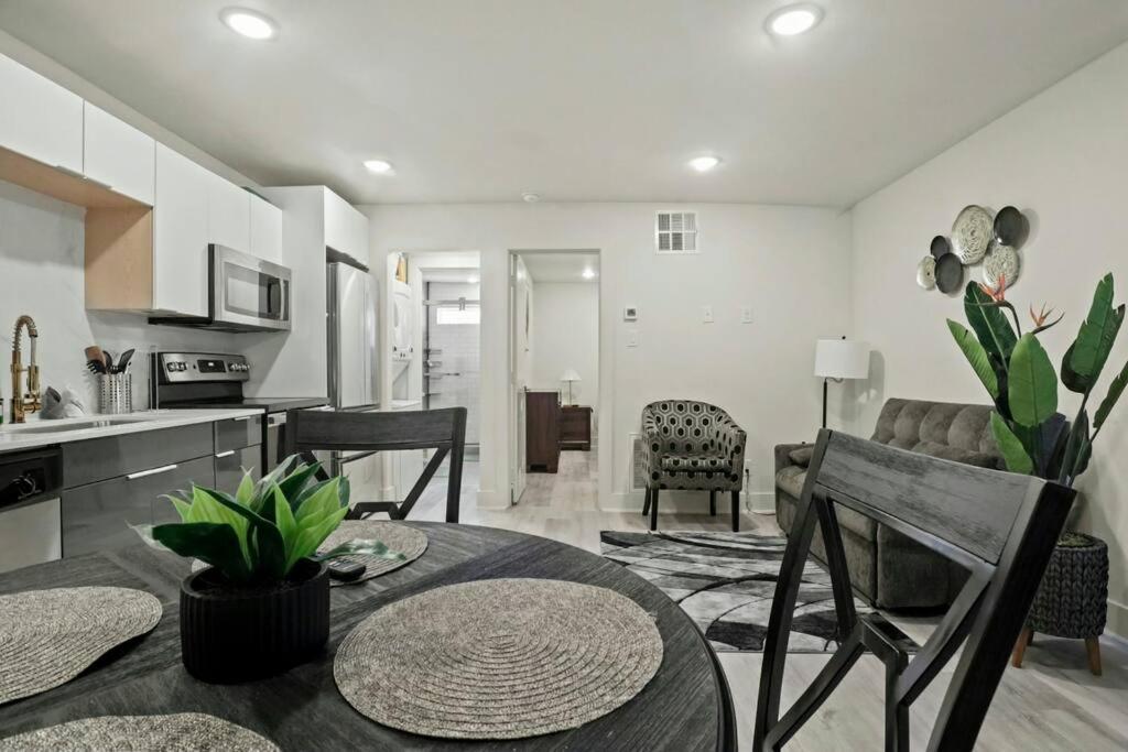 Apartment Near Deep Ellum Dallas Exterior photo
